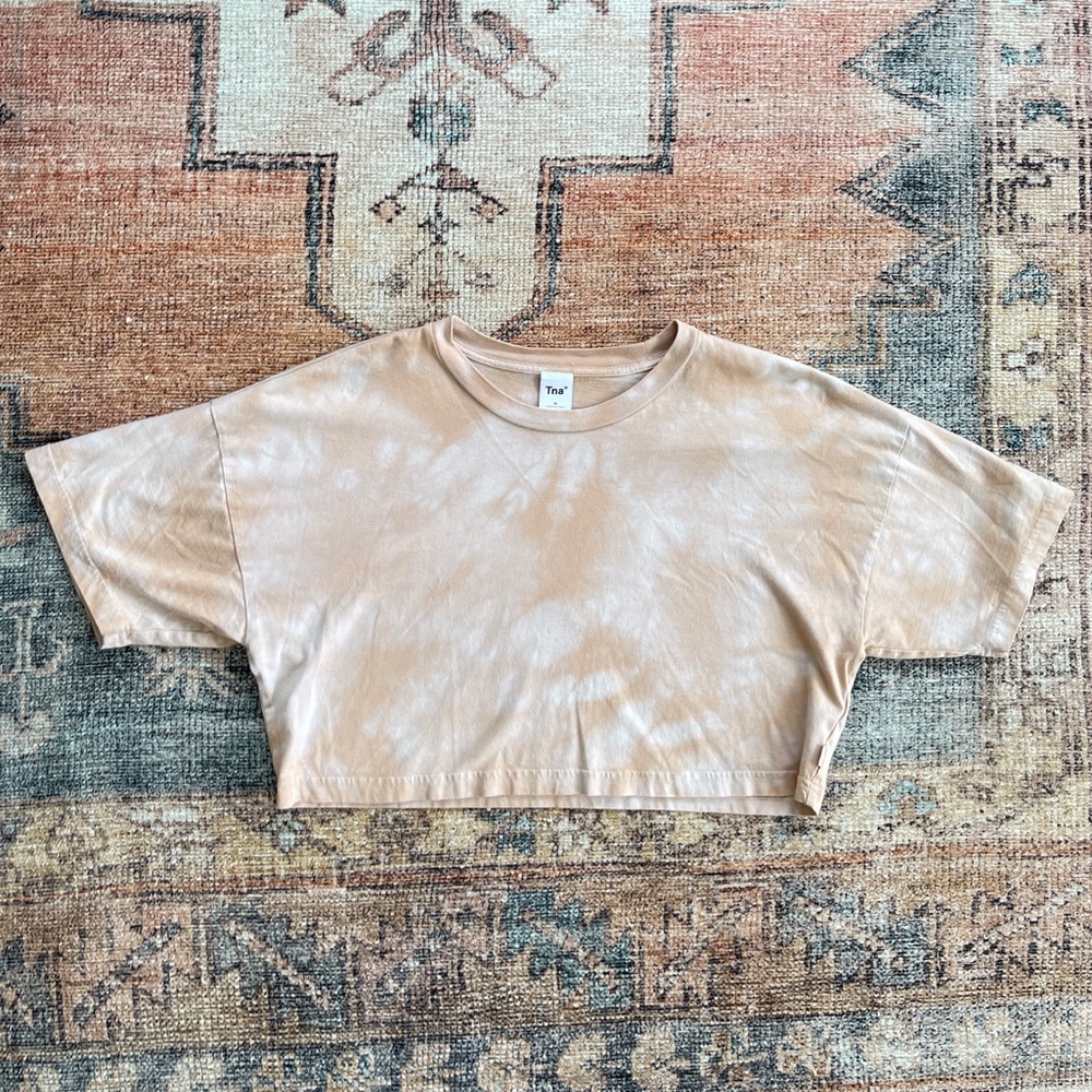 TNA/Aritzia crop tie dye tee